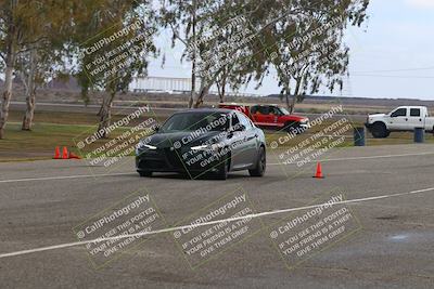 media/Jan-21-2024-VARA University (Sun) [[029a75d59f]]/Yellow Group/Slalom/